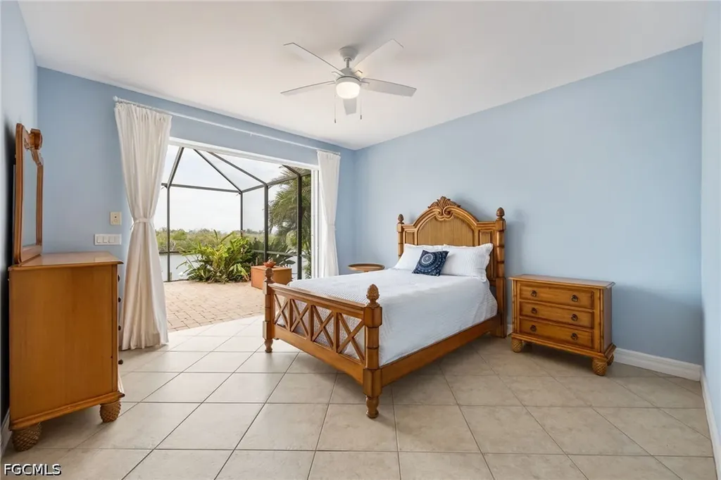1128 NW 43rd Avenue Cape Coral FL 33993