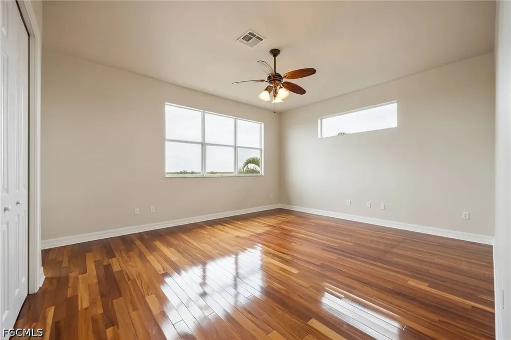 1128 NW 43rd Avenue Cape Coral FL 33993