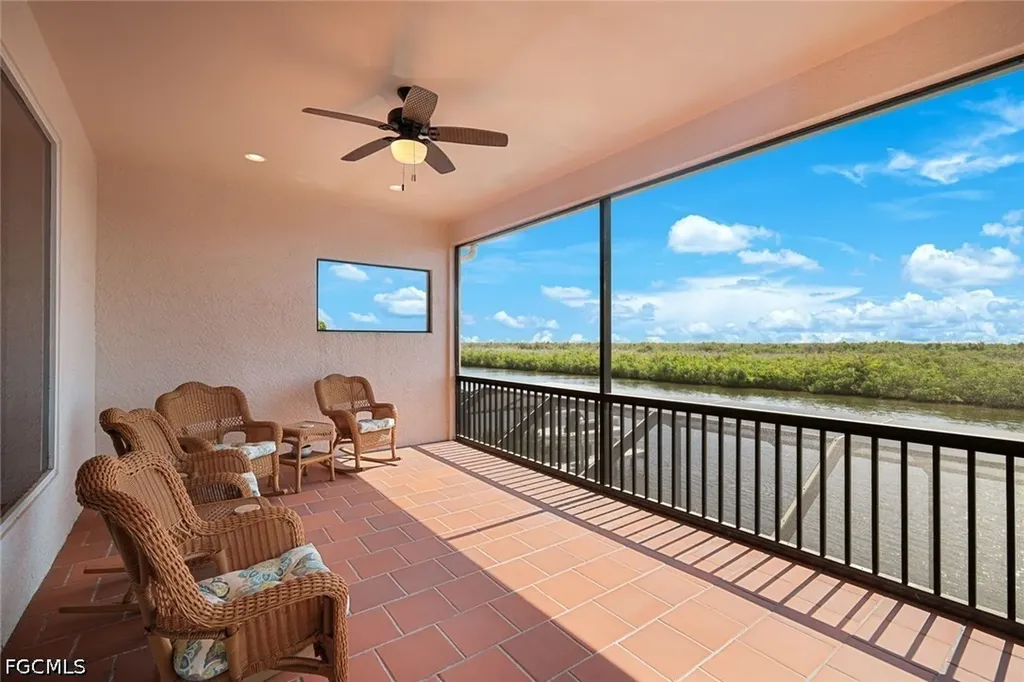 1128 NW 43rd Avenue Cape Coral FL 33993