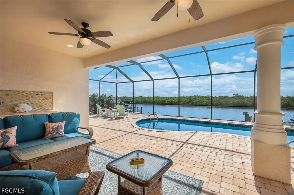 1128 NW 43rd Avenue Cape Coral FL 33993