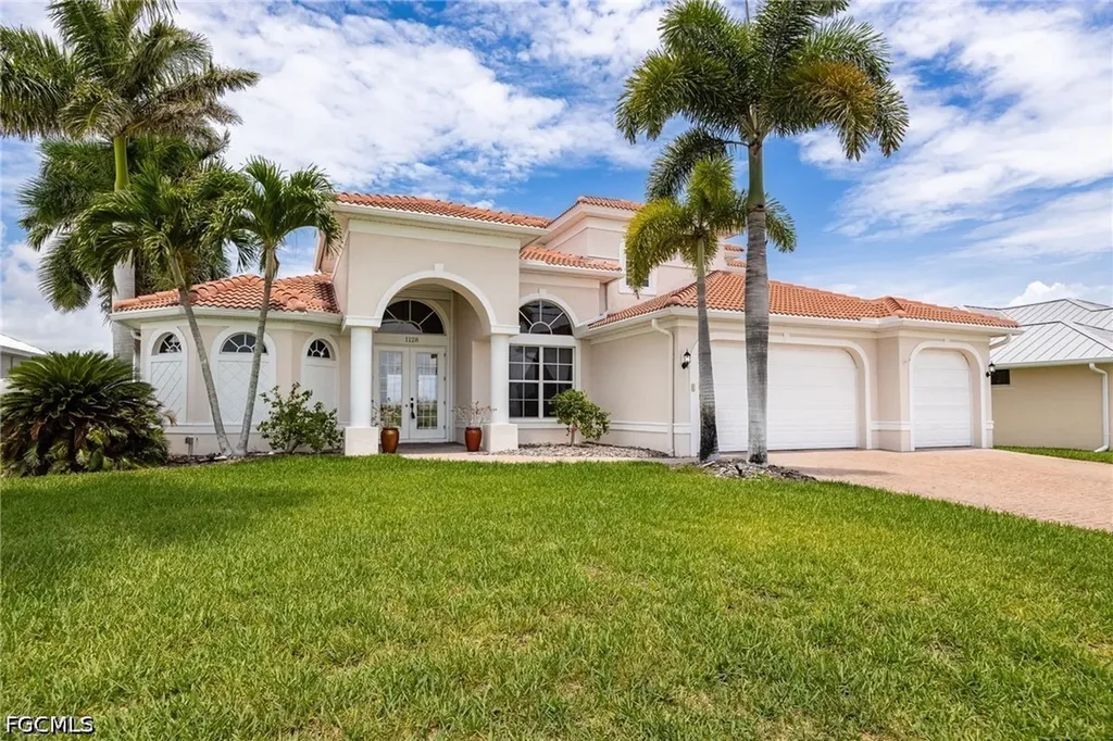 1128 NW 43rd Avenue Cape Coral FL 33993