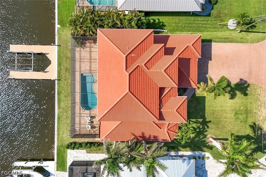 1128 NW 43rd Avenue Cape Coral FL 33993