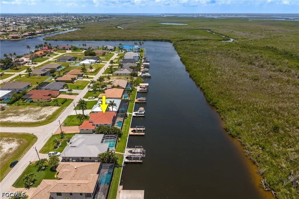 1128 NW 43rd Avenue Cape Coral FL 33993