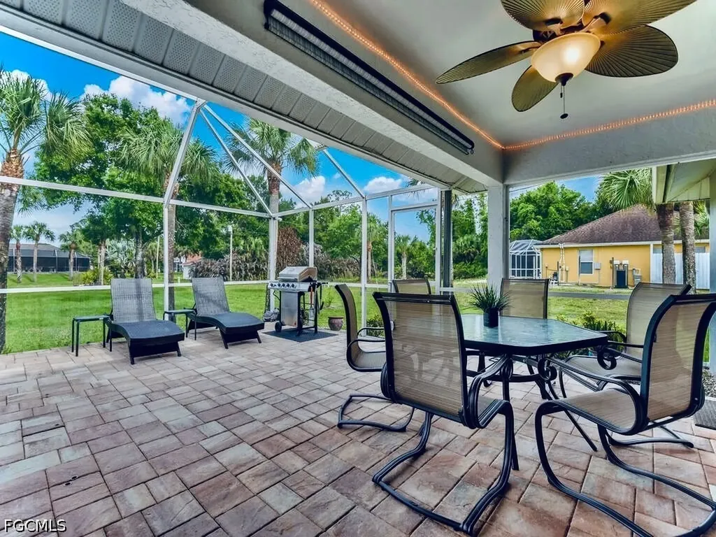614 Mcarthur Avenue Lehigh Acres FL 33936