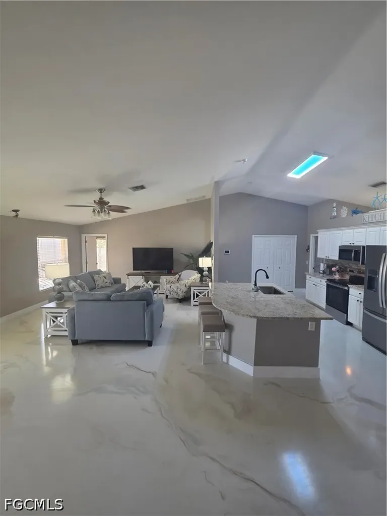 410 NW 11th Terrace Cape Coral FL 33993