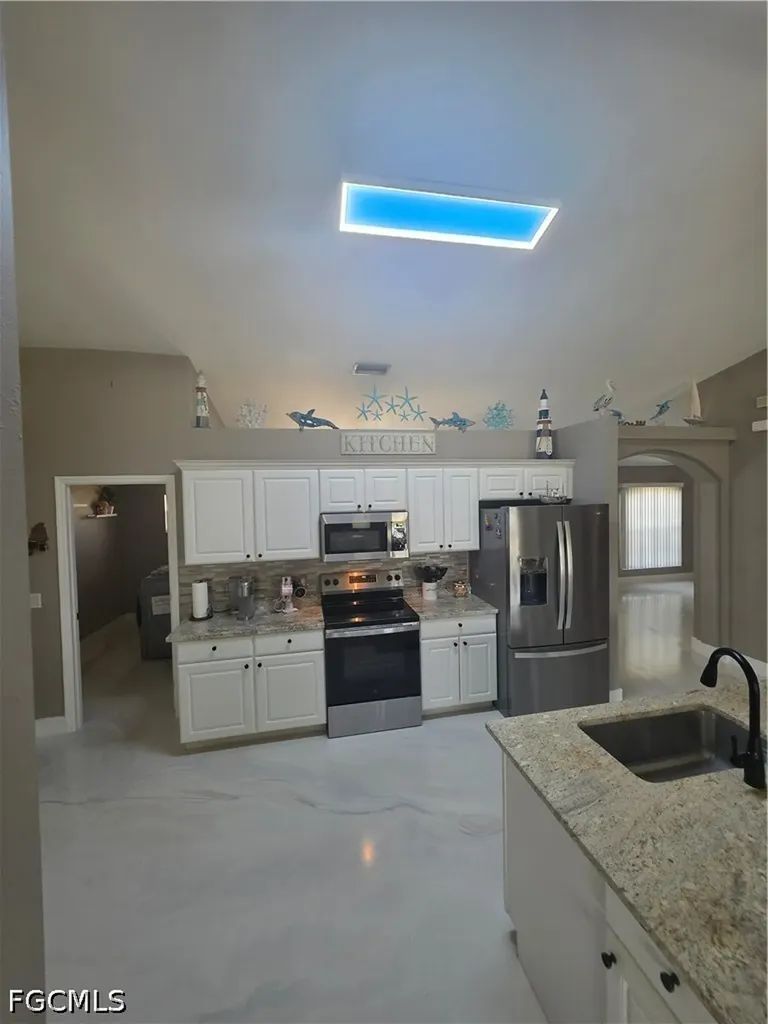 410 NW 11th Terrace Cape Coral FL 33993