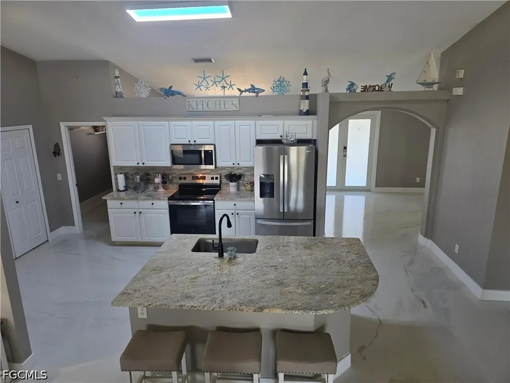 410 NW 11th Terrace Cape Coral FL 33993