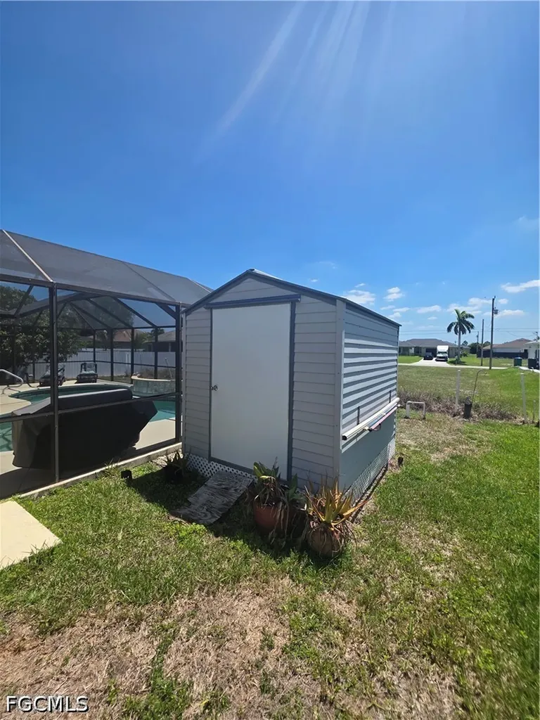 410 NW 11th Terrace Cape Coral FL 33993