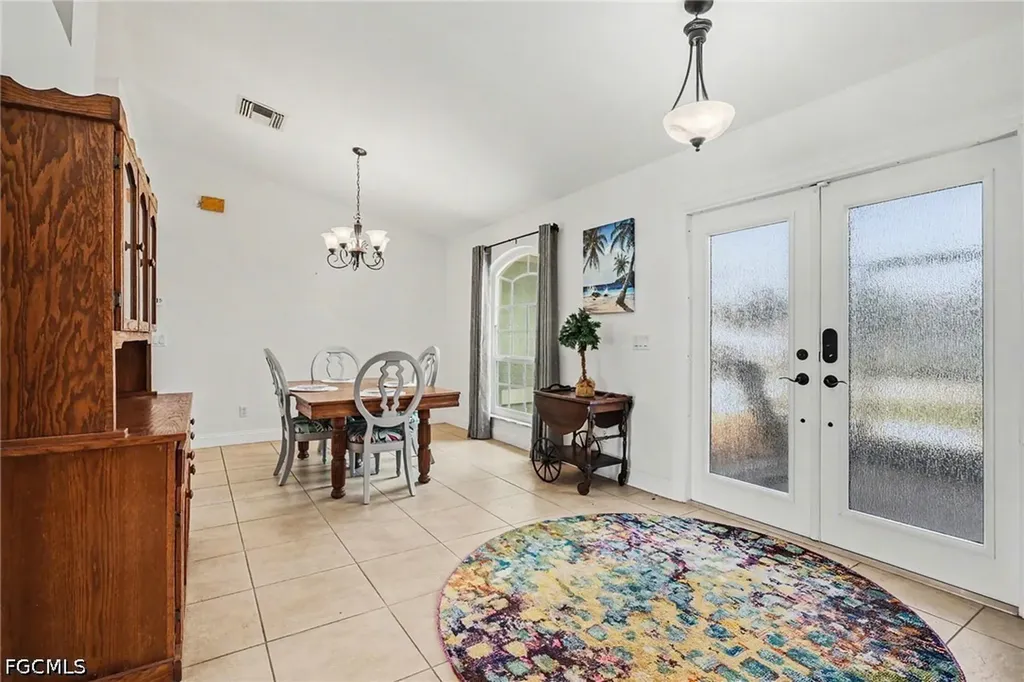3754 SE 3rd Avenue Cape Coral FL 33904