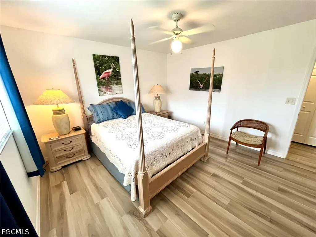 818 SW 8th Place Cape Coral FL 33991