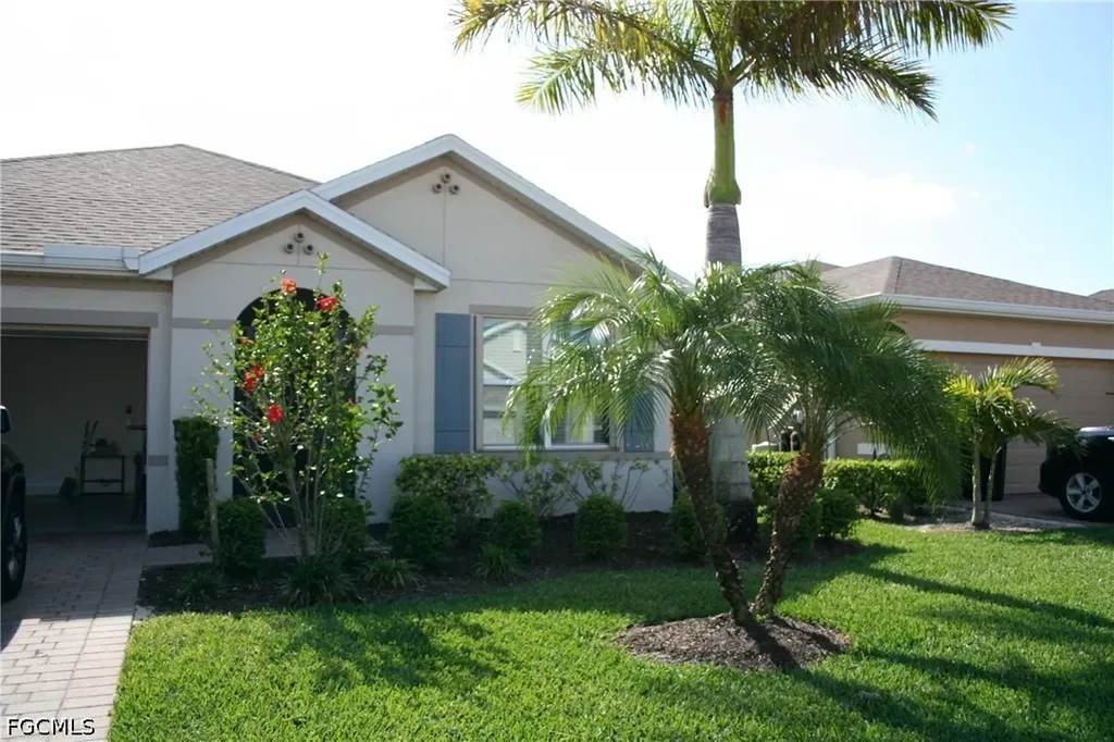 20056 Sweetbay Drive North Fort Myers FL 33917