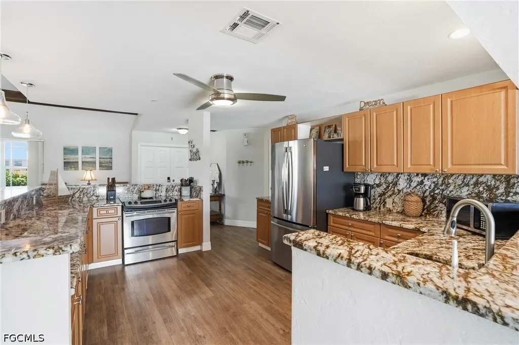 5125 Rutland Court Cape Coral FL 33904