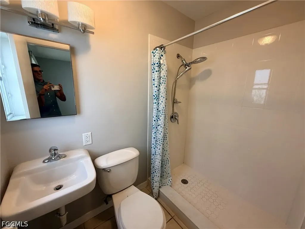 1649 Edith Esplanade Cape Coral FL 33904