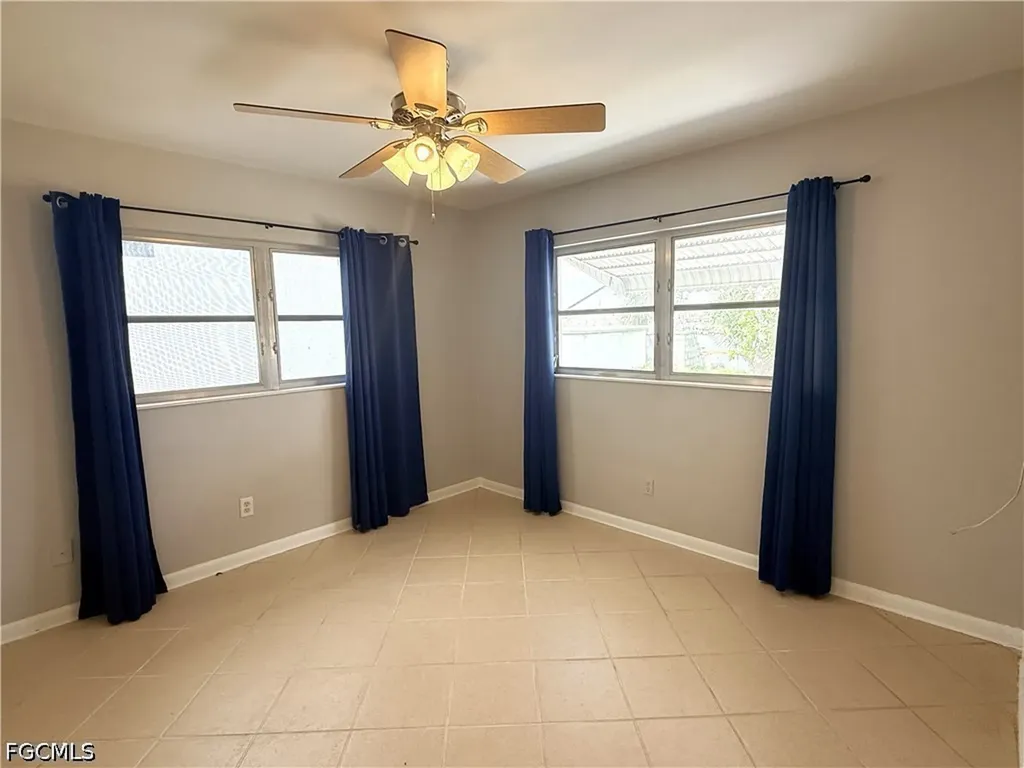 1649 Edith Esplanade Cape Coral FL 33904