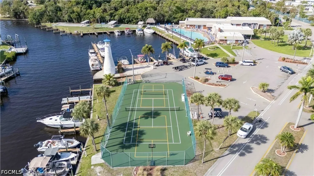 5506 Harbor Lane North Fort Myers FL 33917