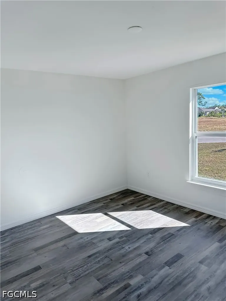 3929 NW 42nd Lane Cape Coral FL 33993