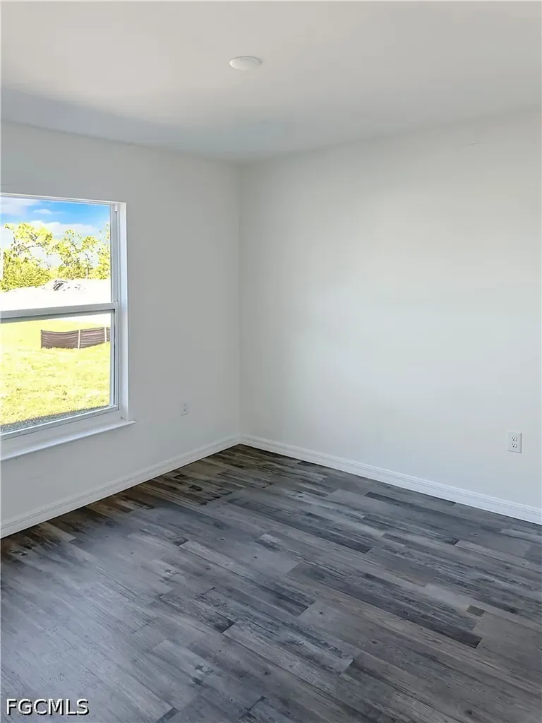 3929 NW 42nd Lane Cape Coral FL 33993