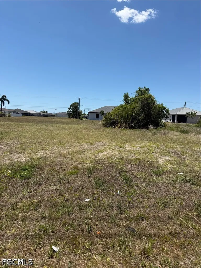 2532 Santa Barbara Boulevard N Cape Coral FL 33993