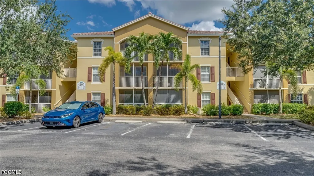 4105 Residence Drive Fort Myers FL 33901