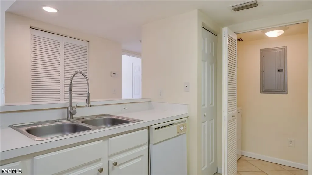 4105 Residence Drive Fort Myers FL 33901
