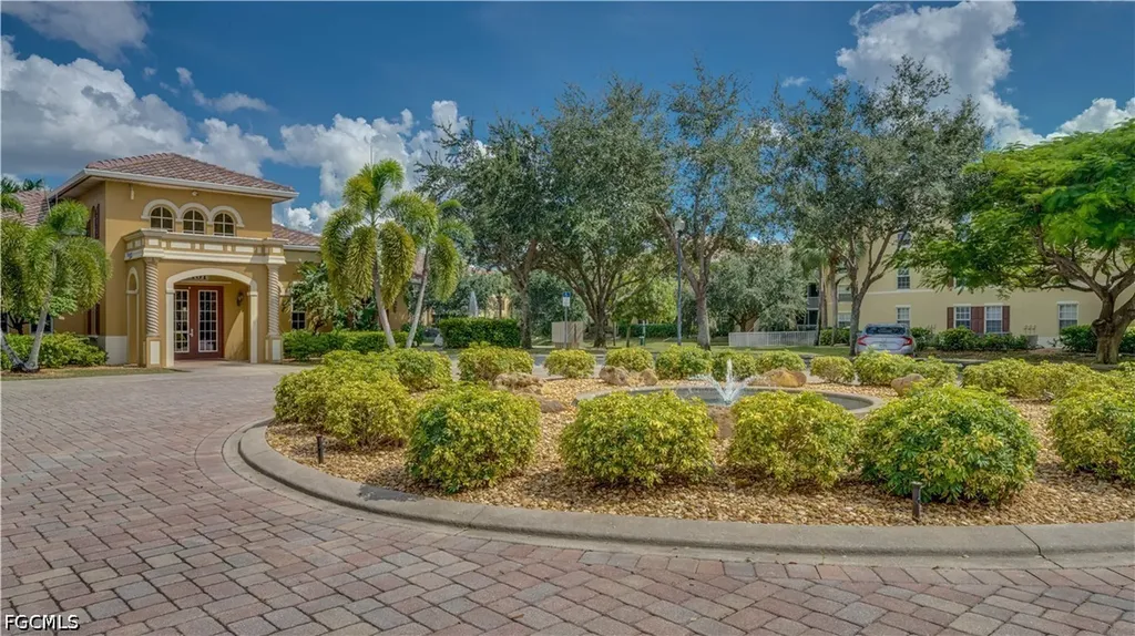 4105 Residence Drive Fort Myers FL 33901