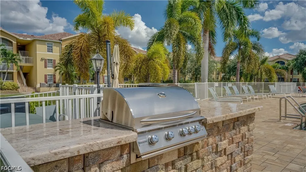 4105 Residence Drive Fort Myers FL 33901