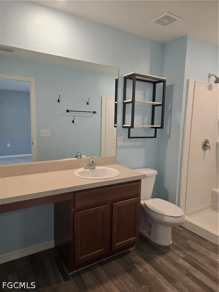 2122 NE 13th Place Cape Coral FL 33909