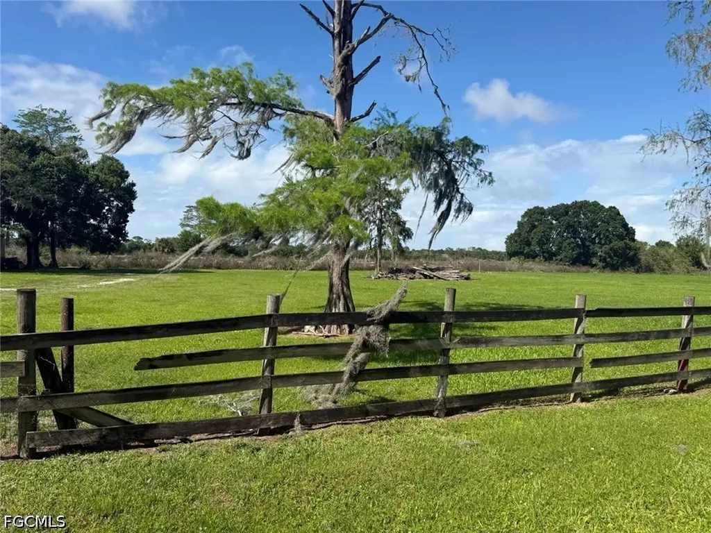 709 Siboney Avenue Clewiston FL 33440