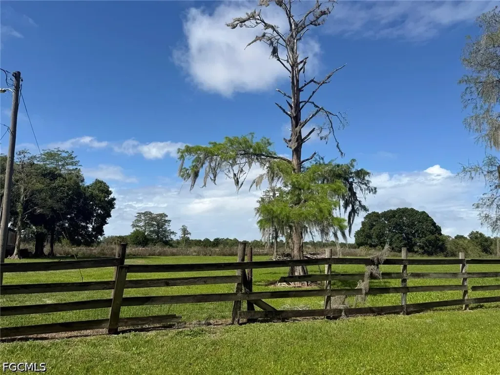 709 Siboney Avenue Clewiston FL 33440