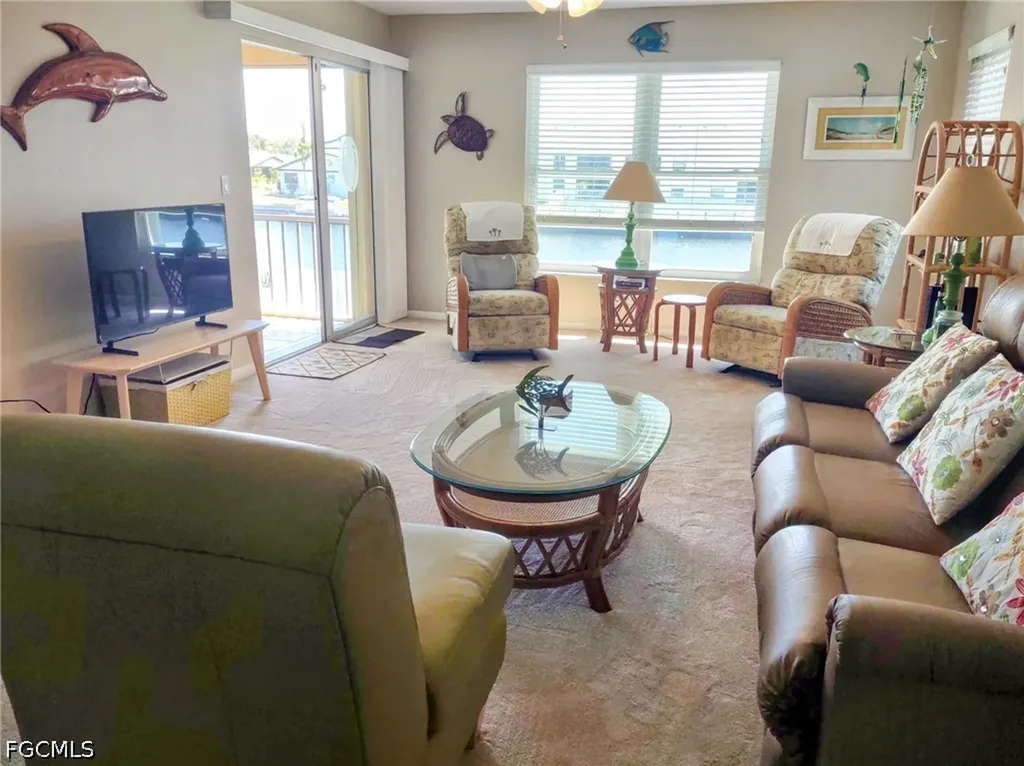 4417 Country Club Boulevard Cape Coral FL 33904