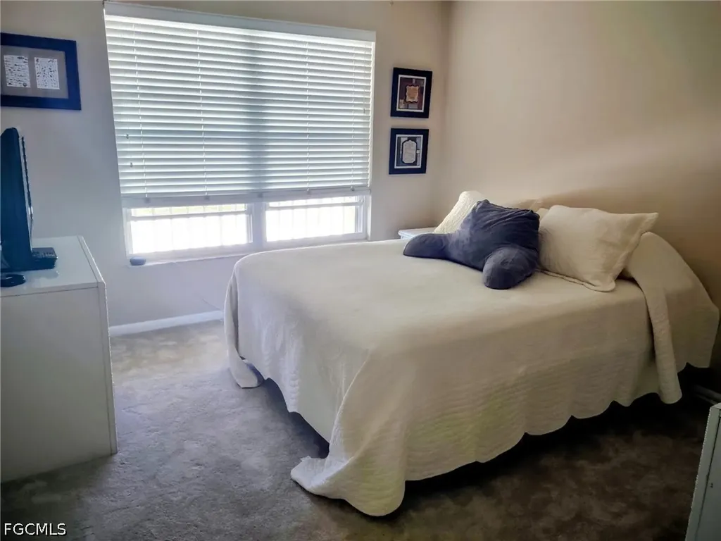 4417 Country Club Boulevard Cape Coral FL 33904