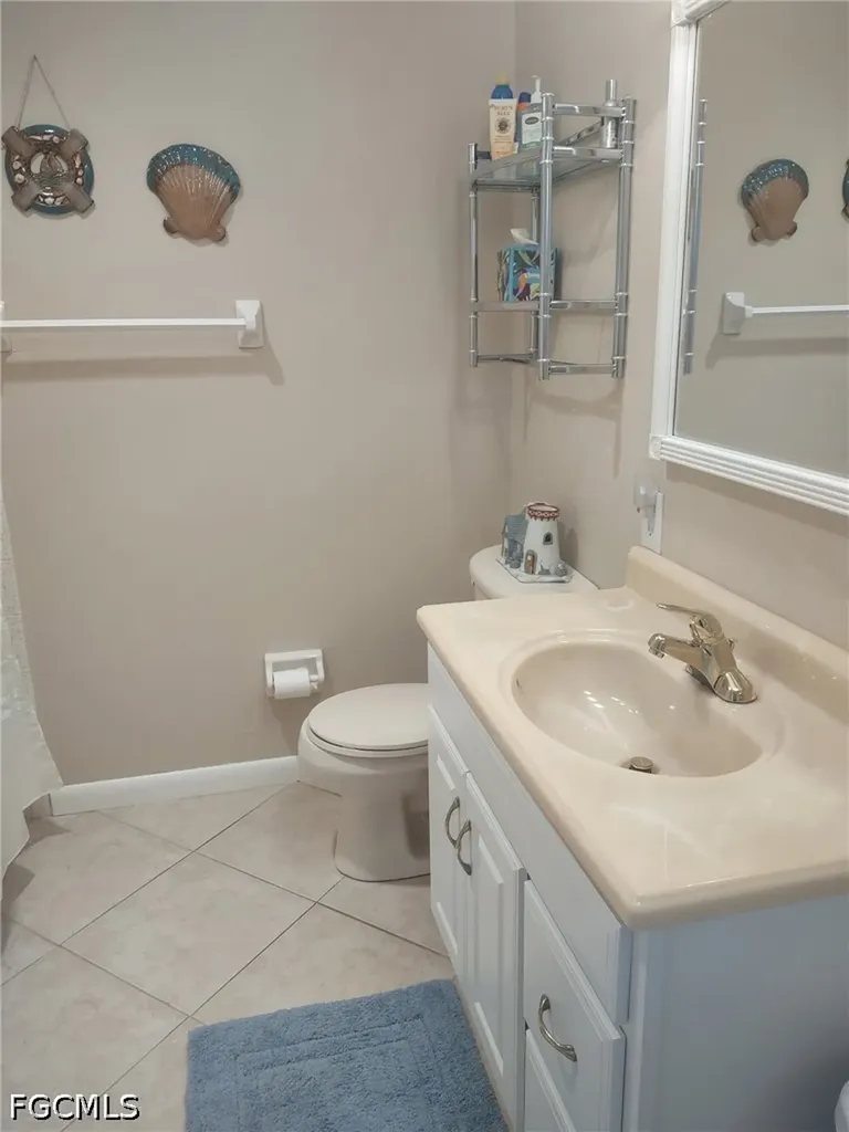 4417 Country Club Boulevard Cape Coral FL 33904