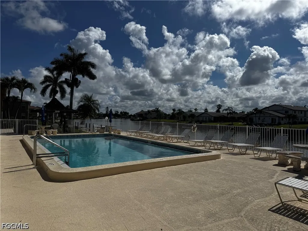 4417 Country Club Boulevard Cape Coral FL 33904