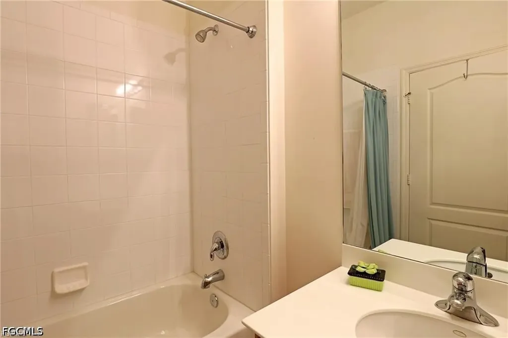 13225 Silver Thorn Loop North Fort Myers FL 33903