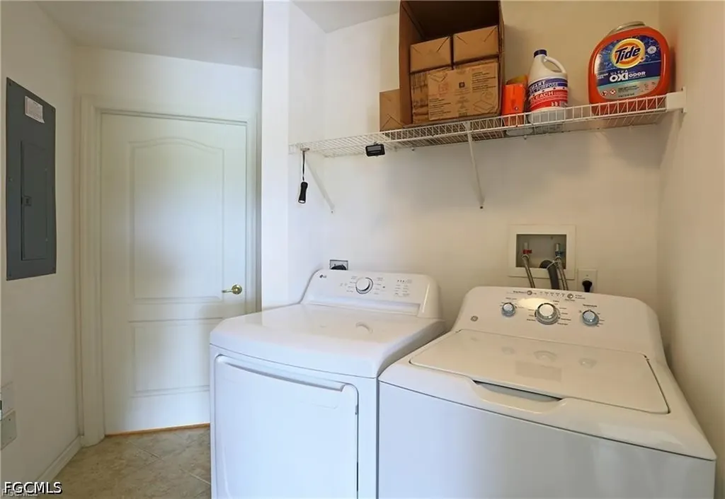 13225 Silver Thorn Loop North Fort Myers FL 33903