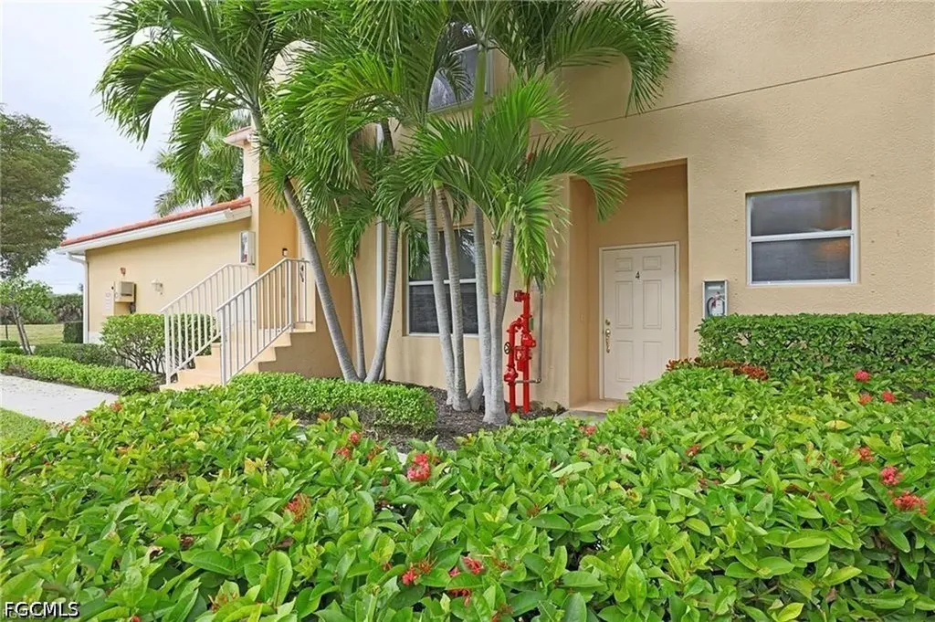 13225 Silver Thorn Loop North Fort Myers FL 33903