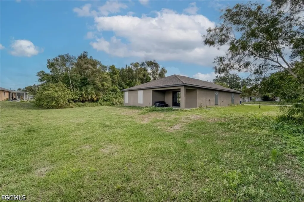 722 Arundel Circle Fort Myers FL 33913