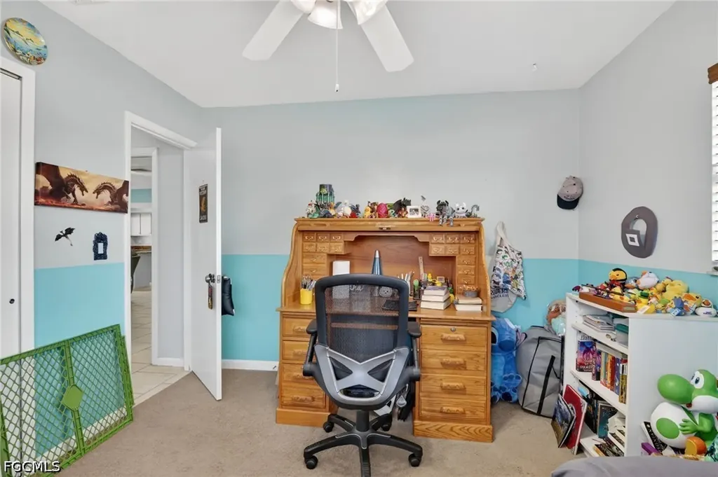 1305 SE 37th Terrace Cape Coral FL 33904