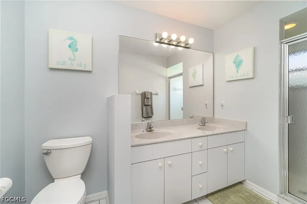 1308 SE 21st Terrace Cape Coral FL 33990