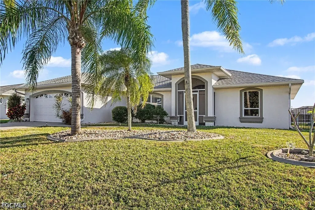 1308 SE 21st Terrace Cape Coral FL 33990