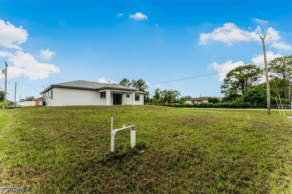 3609 22nd Street SW Lehigh Acres FL 33976
