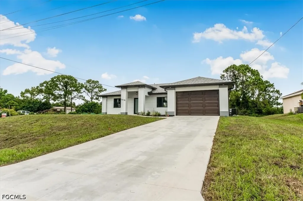 3609 22nd Street SW Lehigh Acres FL 33976