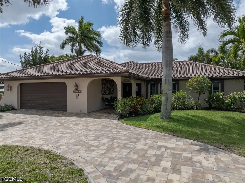 2018 SE 29th Street Cape Coral FL 33904