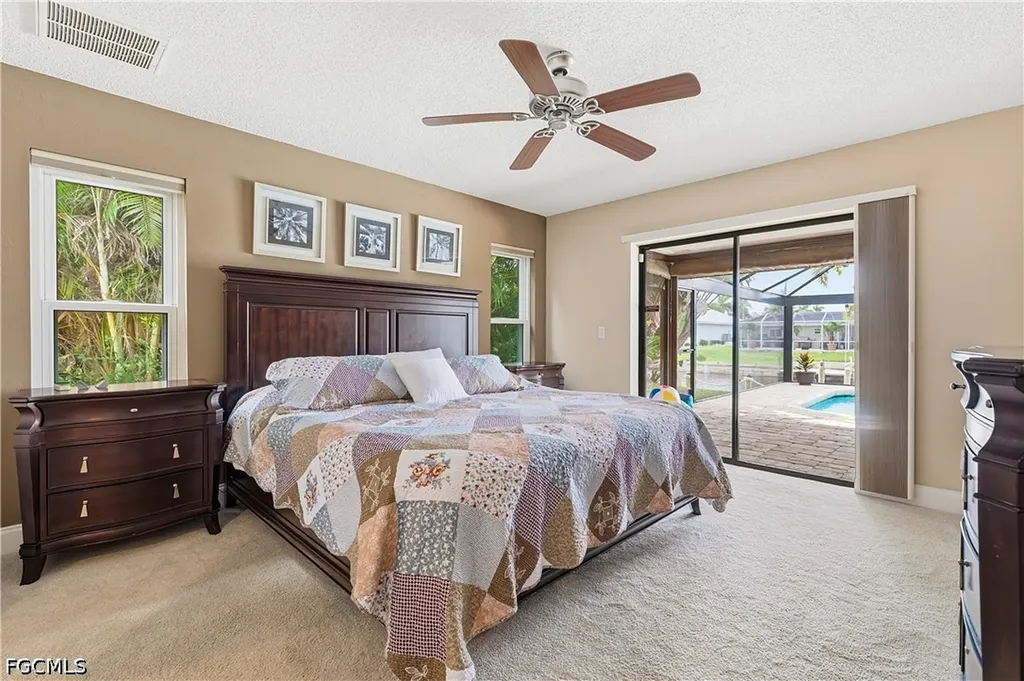 2018 SE 29th Street Cape Coral FL 33904