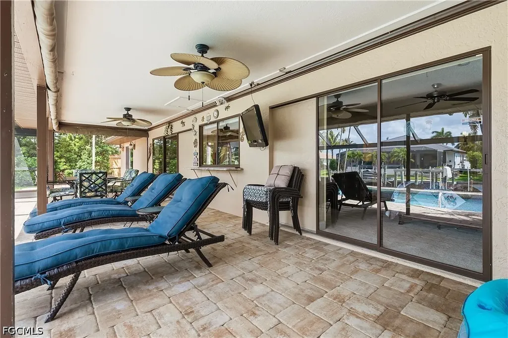 2018 SE 29th Street Cape Coral FL 33904