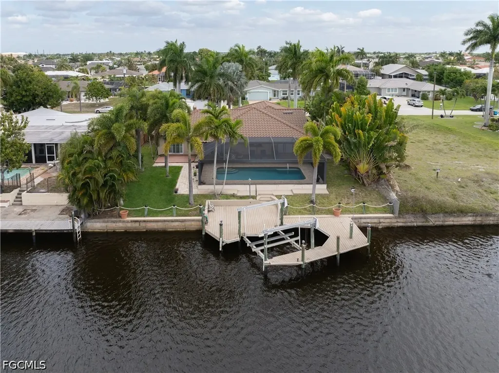 2018 SE 29th Street Cape Coral FL 33904