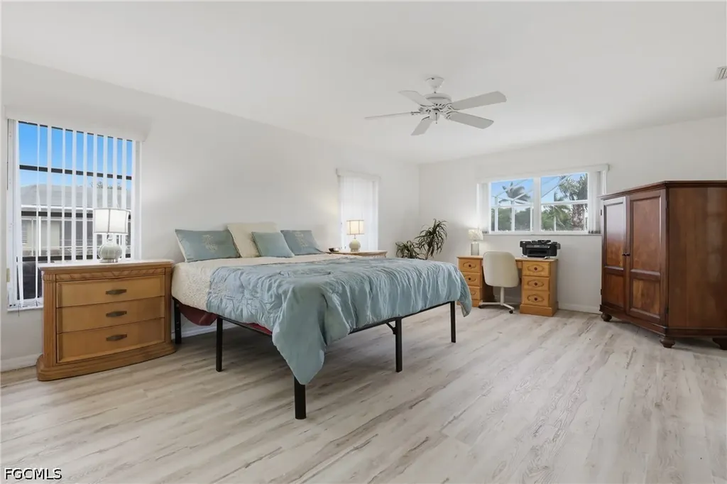 1022 SW 18th Terrace Cape Coral FL 33991