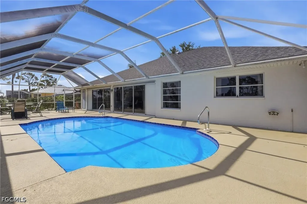1022 SW 18th Terrace Cape Coral FL 33991