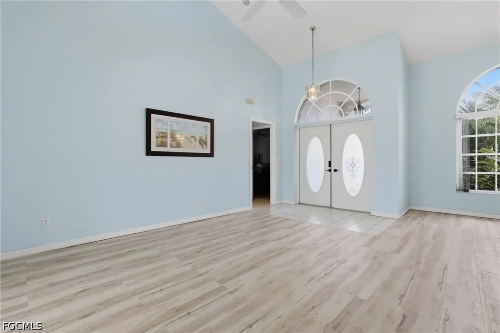 1022 SW 18th Terrace Cape Coral FL 33991