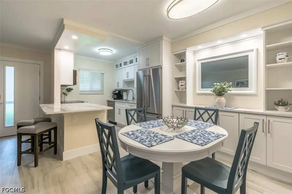 1100 Gulf Shore Boulevard N Naples FL 34102